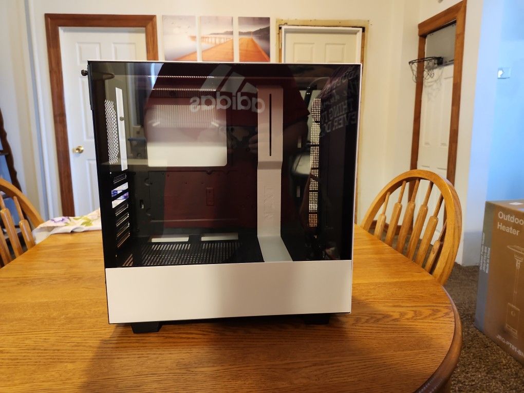 Nzxt h510 Mid Tower PC Case