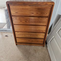 5 Drawer Dresser 