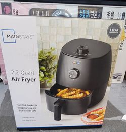 Mainstays 2.2 Qt Air Fryer in Arctic Black with Non-Stick Basket