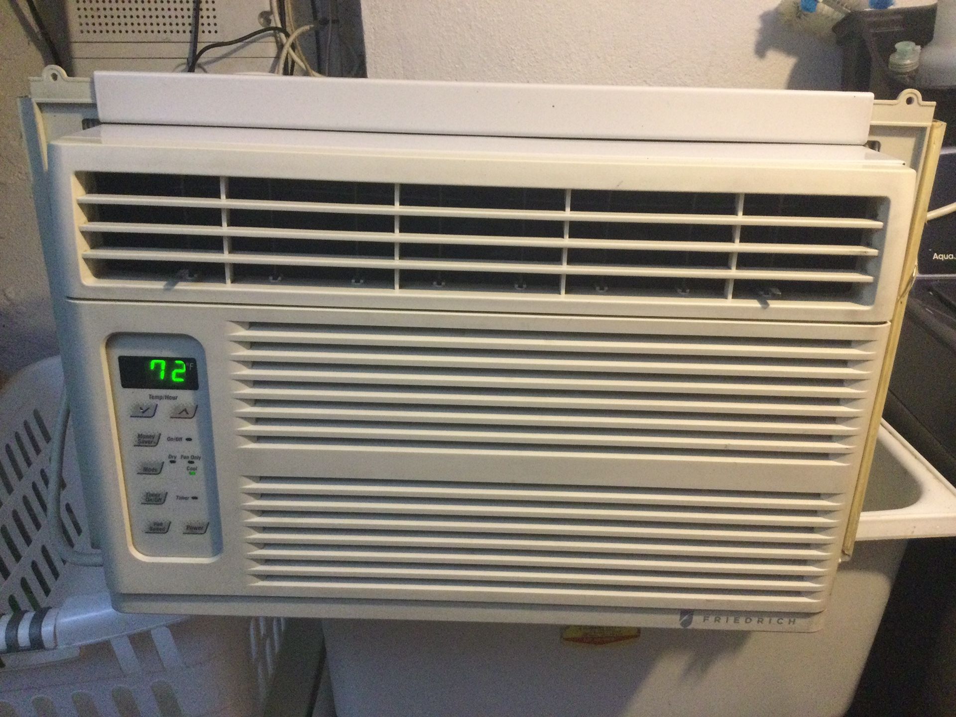 Friedrich 5500 Btu Digital Window AC Air Conditioner 