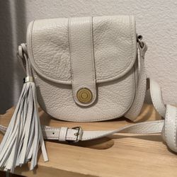 Isaac Mizrahi Saddle Crossbody 