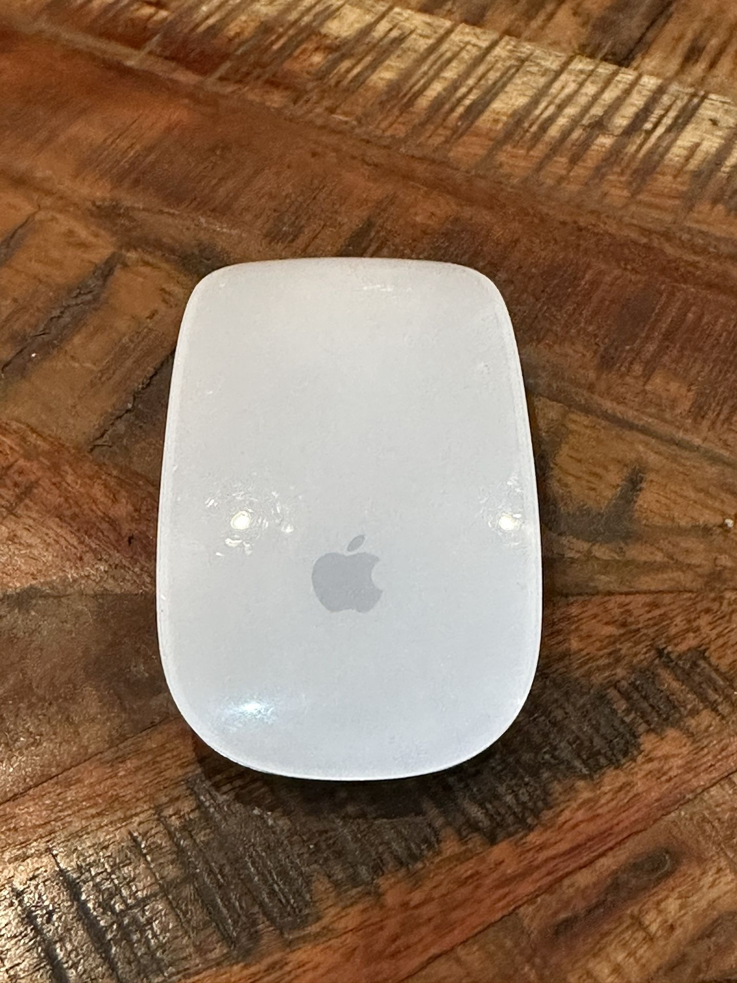 Apple Magic A1296 White Bluetooth Multi-Touch Wireless Laser Mouse For Mac