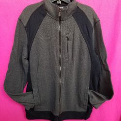 SWEATER SIZE LARGE 