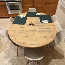 Wood Dinning Table & Chairs - Pottery Barn