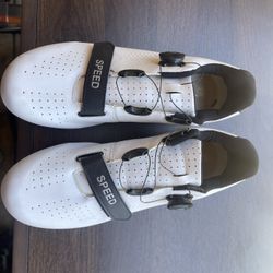 Speed Men’s White Cycling Shoe