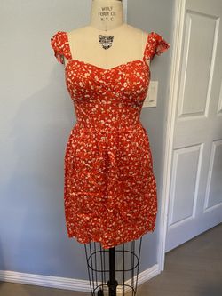 Lovely Spring Dress — Brand New - Medium