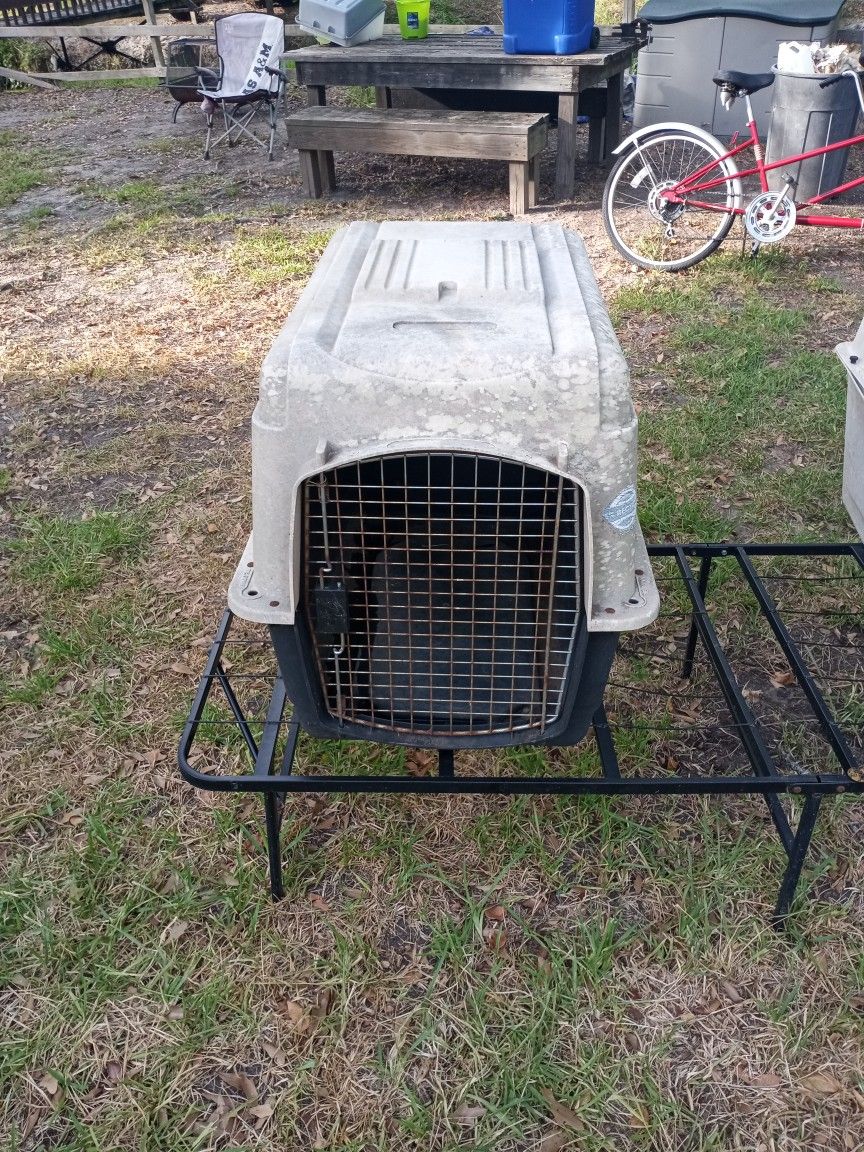 Dog Kennel 31d X 20w X 25h