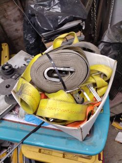 Tow Straps And Ratchet Straps