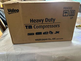 NEW OEM Valeo TM21 A/C Compressor 103-57240 / 20-47240 Heavy Duty Truck Bus HVAC