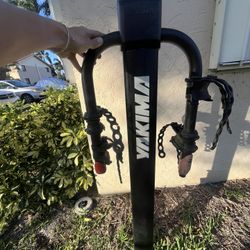 Yakima Tilt Away Hitch Mounted Bike Rack - Holds 2