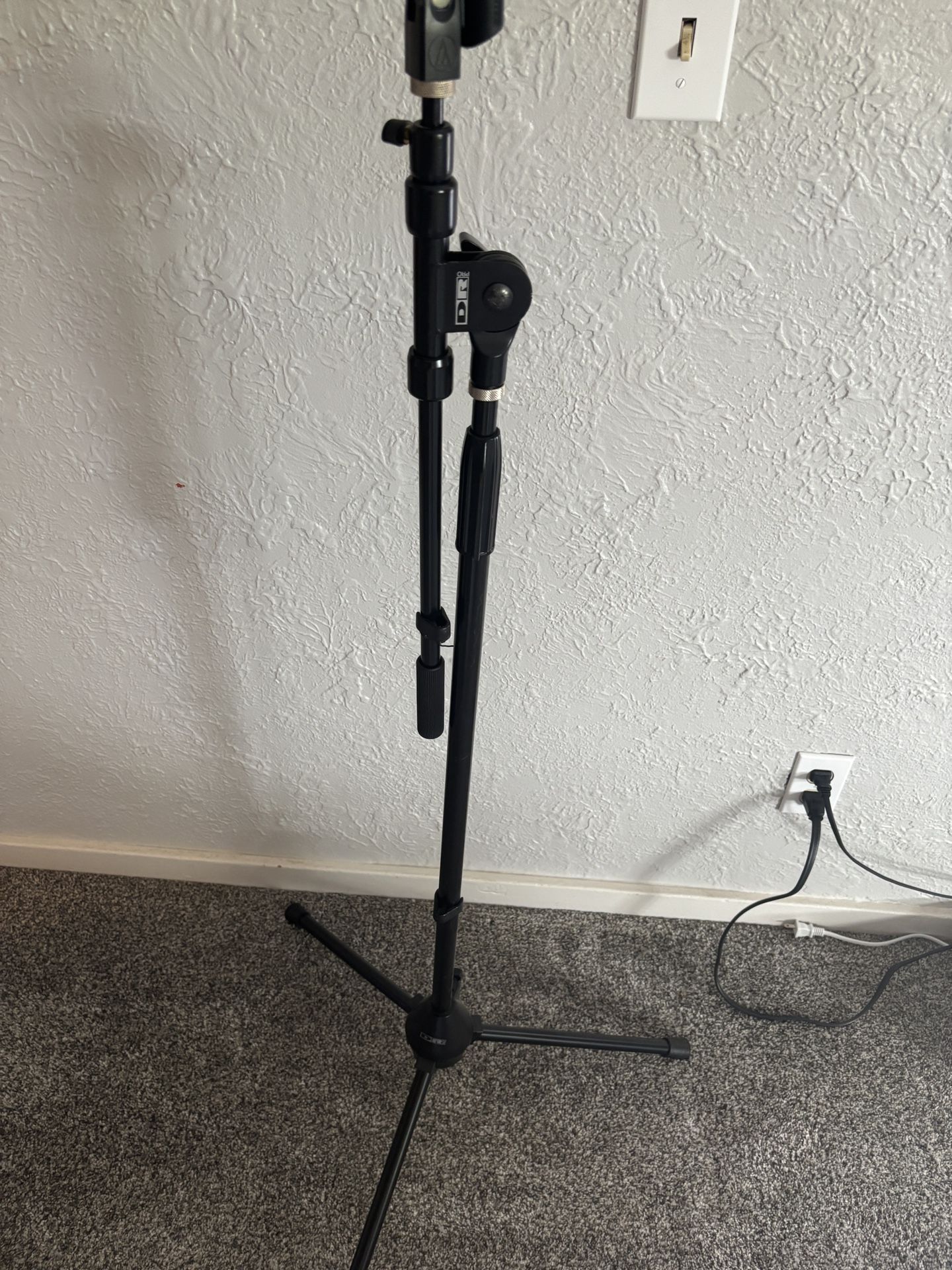DR Pro Mic Stands And Accessories