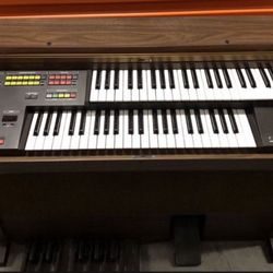 Piano/organs