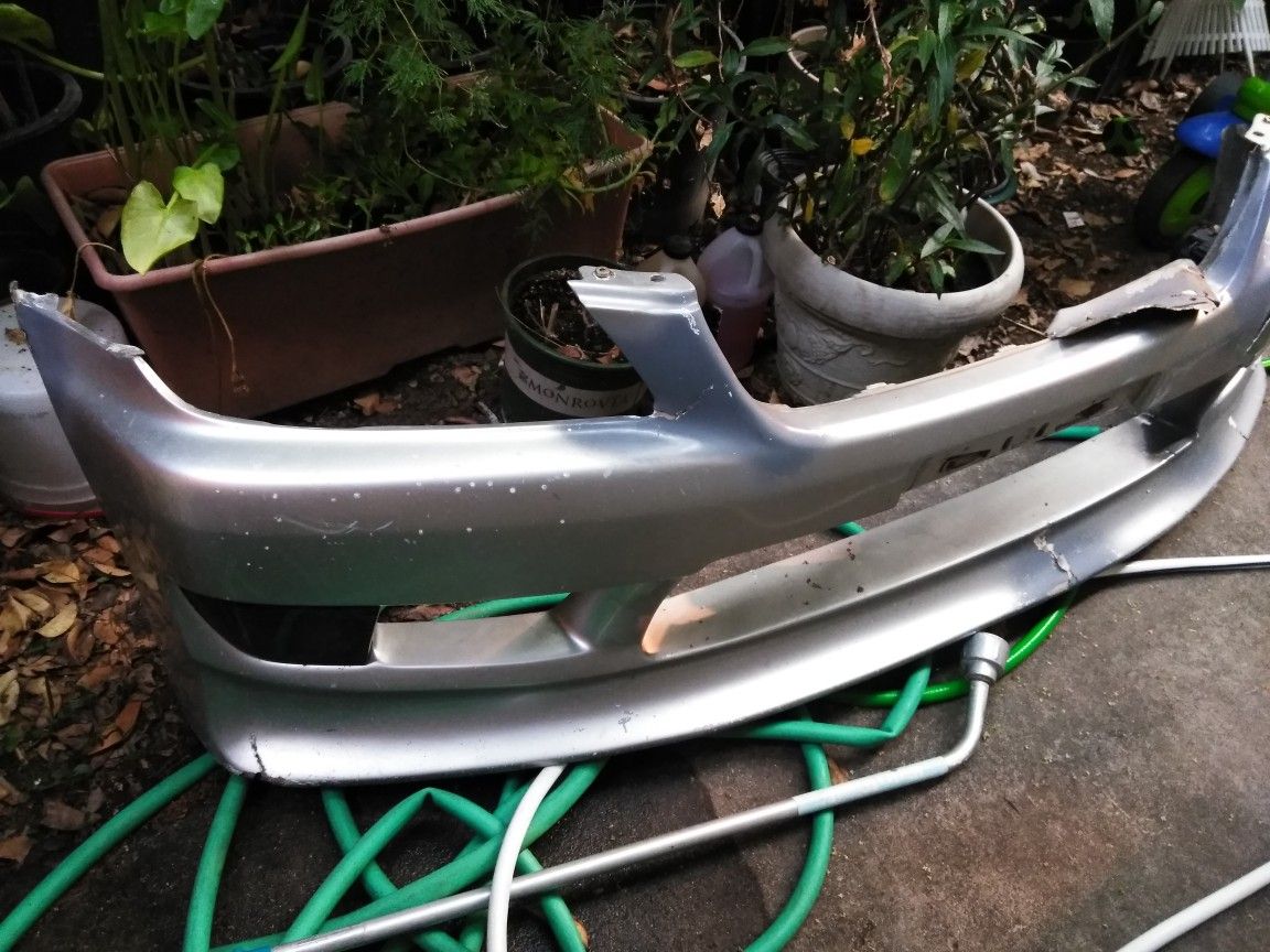 Lexus is300 vertex front bumper