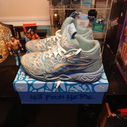 Lamelo Ball ShoesPRICE NEGOTIABLE SIZE 9.5