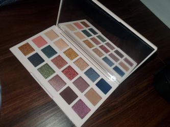 Ciate The Editor Palette