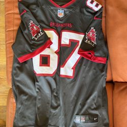 Nike Dri-Fit Gronkowski Jersey