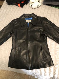Women’s leather jacket