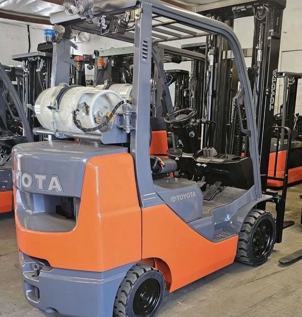 2019 Toyota 8FGCU30 Forklift