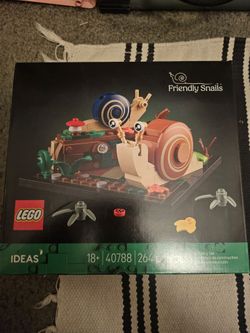 Lego Friendly Snails