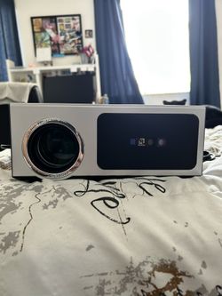 Redeer Projector