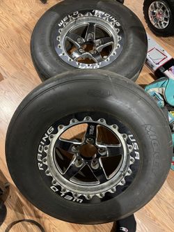 Weld S71 15x10 And Mickey Thompson