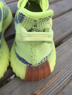 Semi Yellow Size 9.5