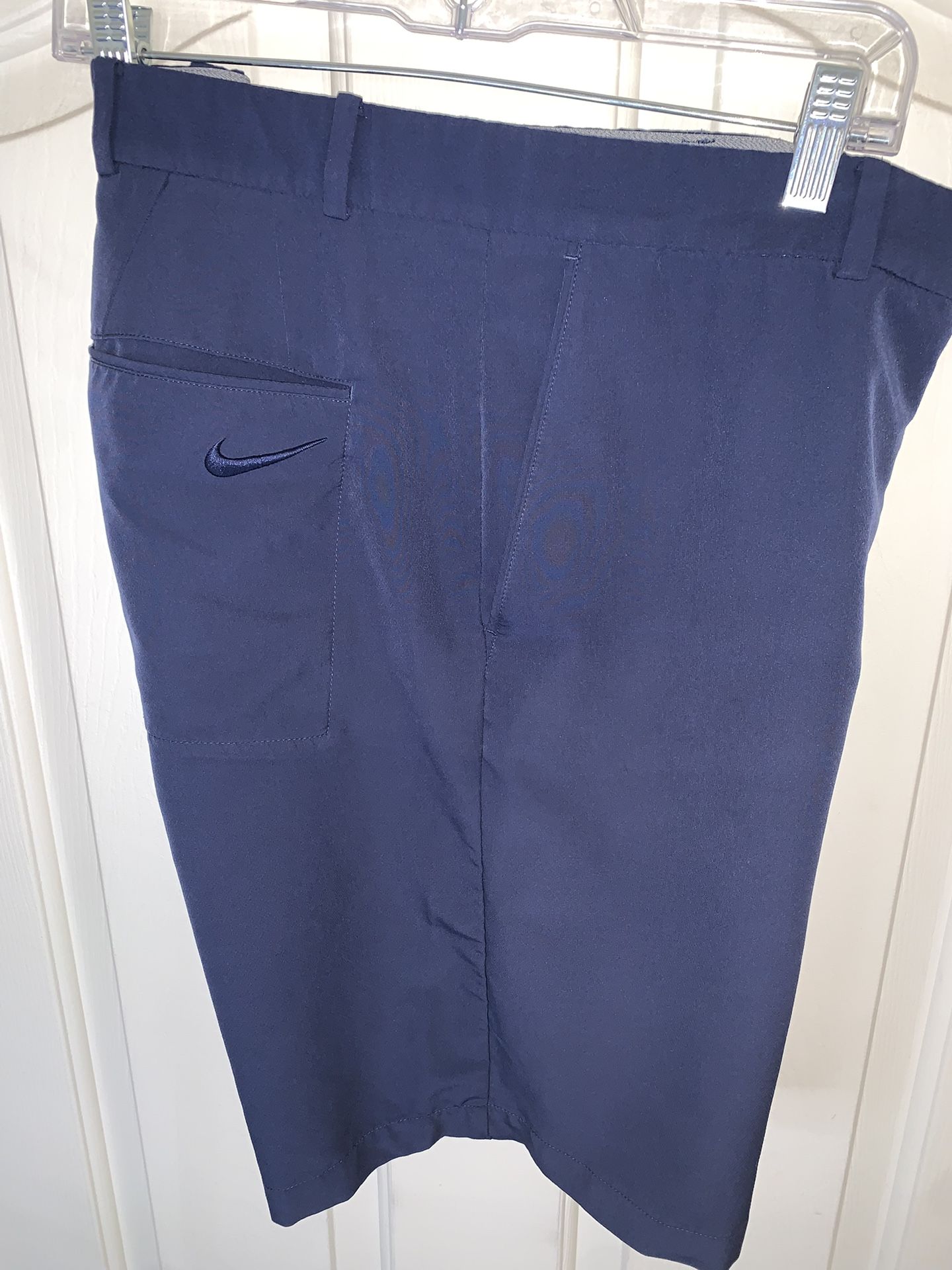 Men’s Nike Dri Fit Golf Shorts!!