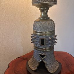 MCM Hollywood Regency brass table lamp