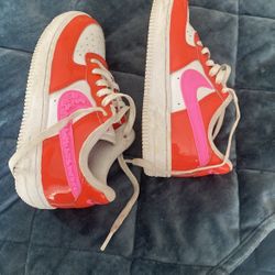 Nike youth sneakers, Air Force One, red and pink