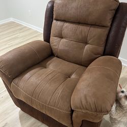 Raymour & Flanigan Recliner