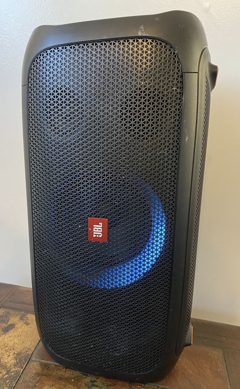 JBL PartyBox On-The-Go Bluetooth Party Speaker in Black  Firm price!!