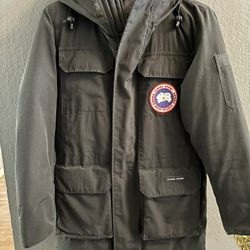 Canada Goose Men’s Med Parka W Hood 