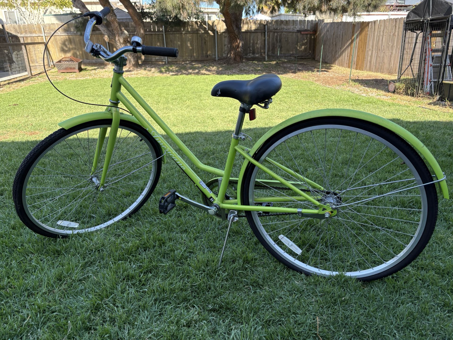 Americano 3 Speed Cruiser Bike