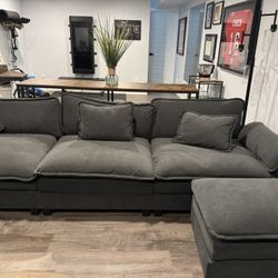 Sectional Couch 