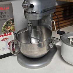 Kitchen Aid Mixer With Multiple Attachments 