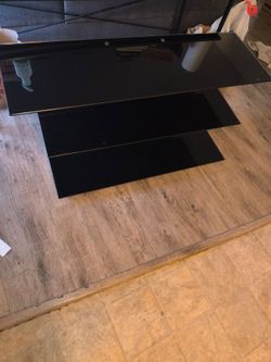 Entertainment center