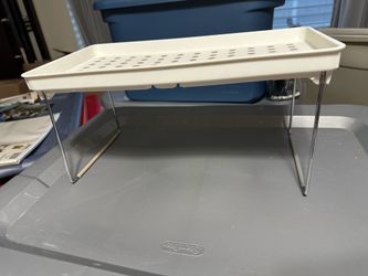 Cabinet organizer shelf
