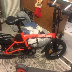 Skylark Electric Folding Bike
