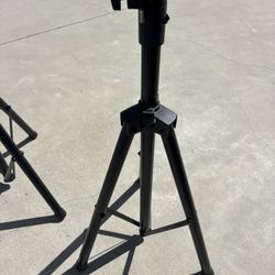 Speaker Stand