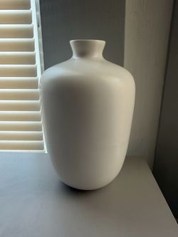 Vintage Chinese Middle Kingdom White Plum Vase Minimalist Matte Ceramic
