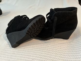 Woman’s shoes