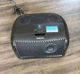 Desktop air purifier