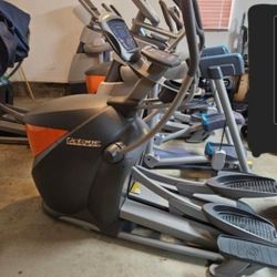 octane Fitness  pro 3700 Elliptical Machine Commercial Grade Gym Equipment . 
