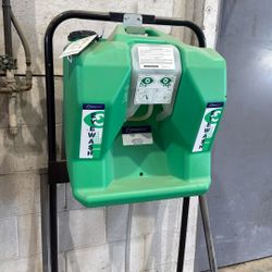 Portable Eye wash station