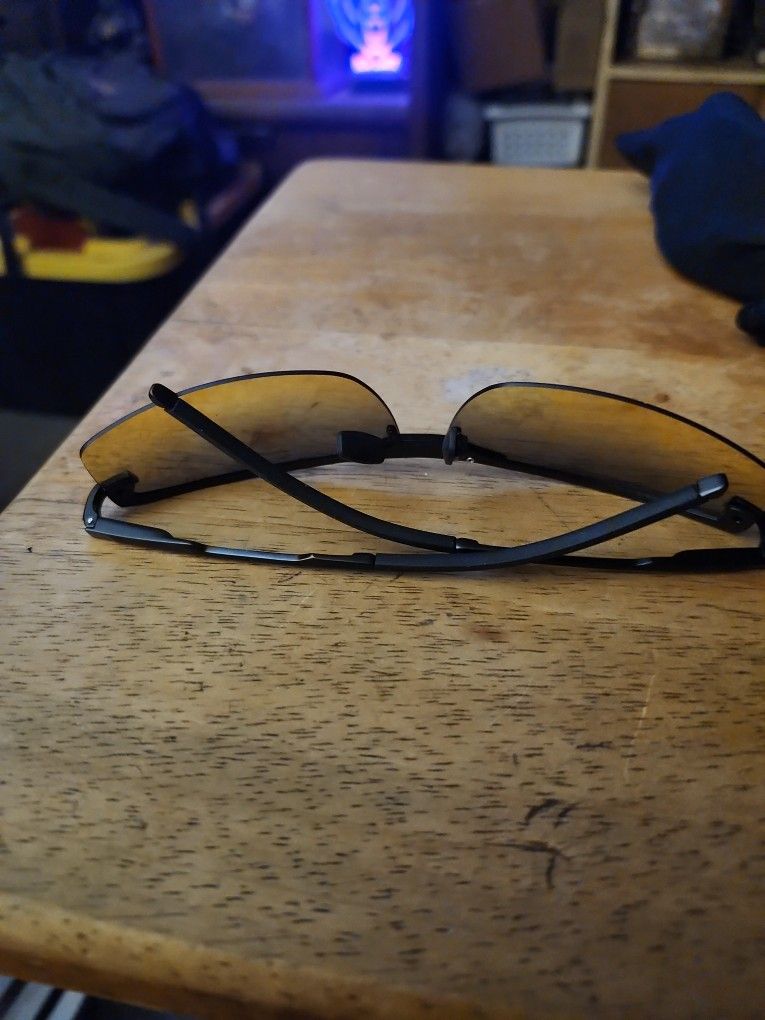 Sunglasses With Black Bag