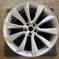 Tesla Model 3 Rim20