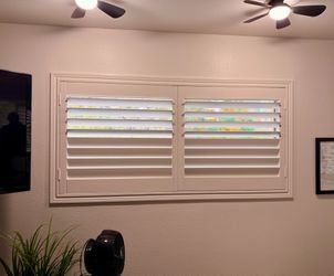Plantation Shutters- FREE ESTIMATES & SAME DAY PRICING, Custom, Real Wood, Window Shutters, Treatments, Coverings. Persianas de Madera.