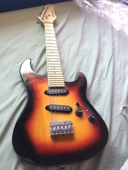 Emerson mini 2024 electric guitar