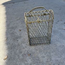 Vintage Wine Bottle Carrier