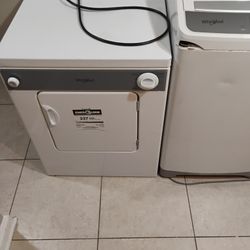 Washing Machine And Dryer Set For Sale!